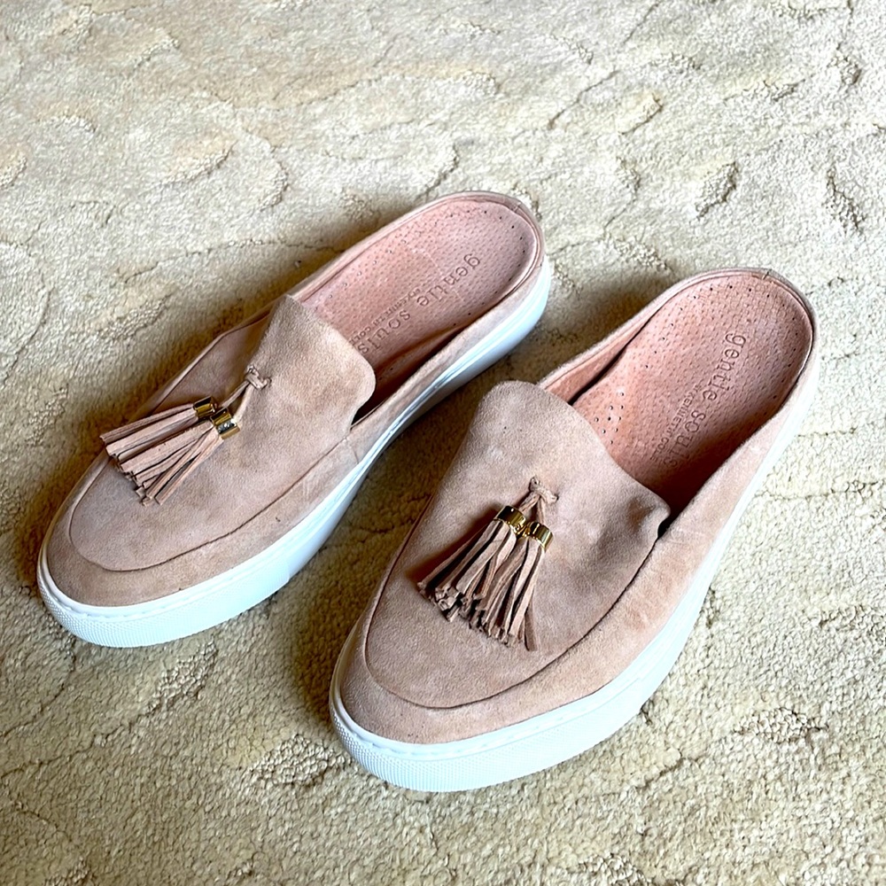 NWOT Suede Loafers